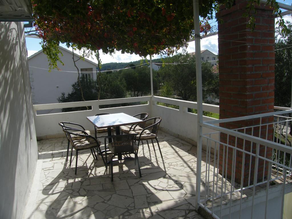 Apartments Maslina Lumbarda Habitación foto