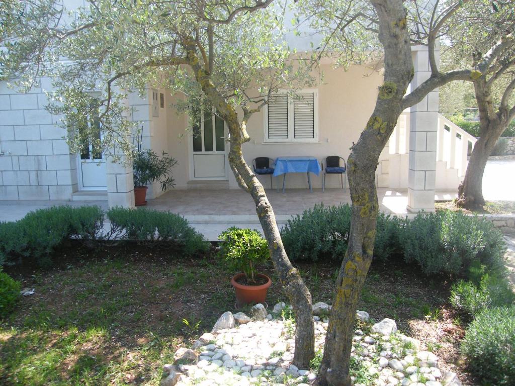 Apartments Maslina Lumbarda Exterior foto